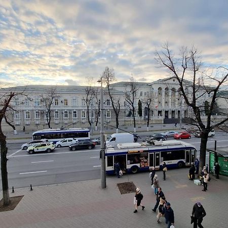 White New Apartments Ultracentral 2-Rooms In The Heart Κισινάου Εξωτερικό φωτογραφία