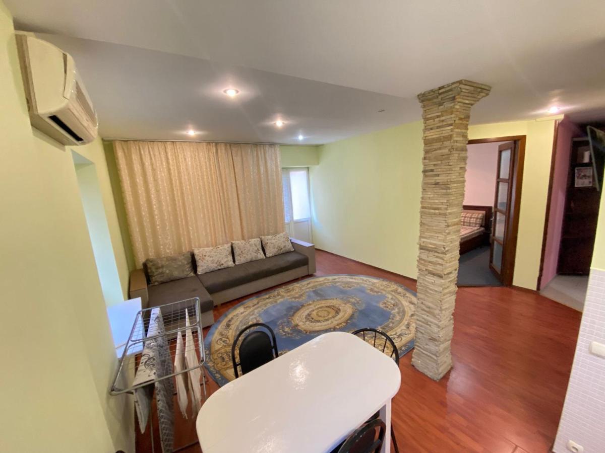 White New Apartments Ultracentral 2-Rooms In The Heart Κισινάου Εξωτερικό φωτογραφία