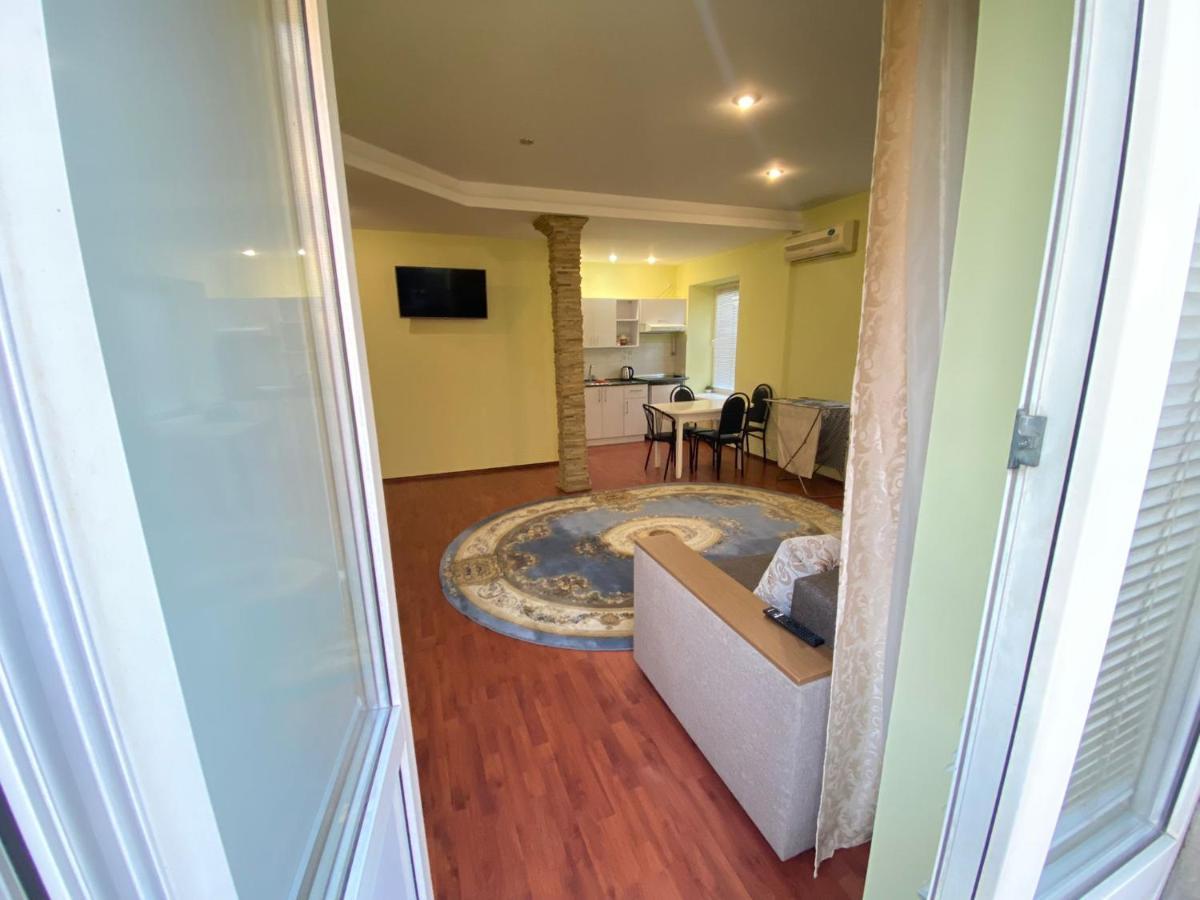 White New Apartments Ultracentral 2-Rooms In The Heart Κισινάου Εξωτερικό φωτογραφία