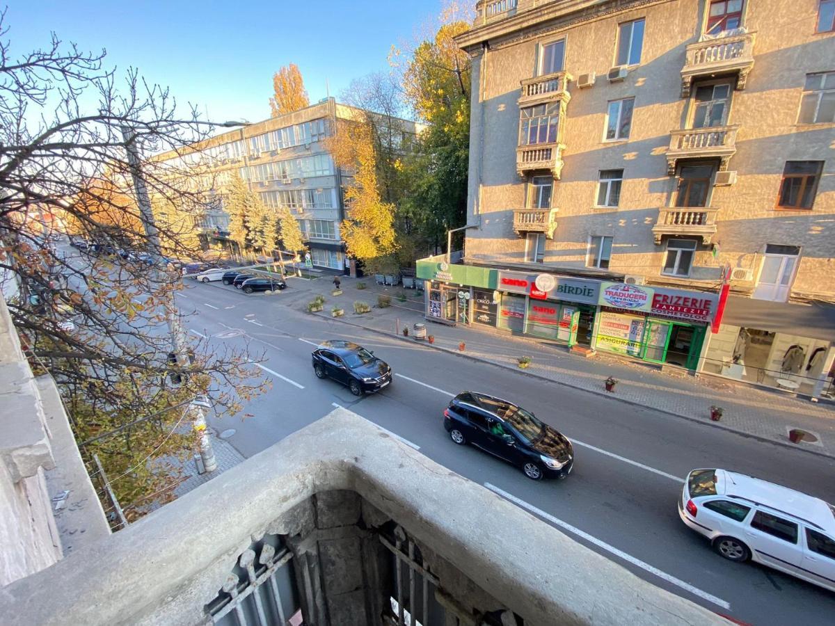White New Apartments Ultracentral 2-Rooms In The Heart Κισινάου Εξωτερικό φωτογραφία