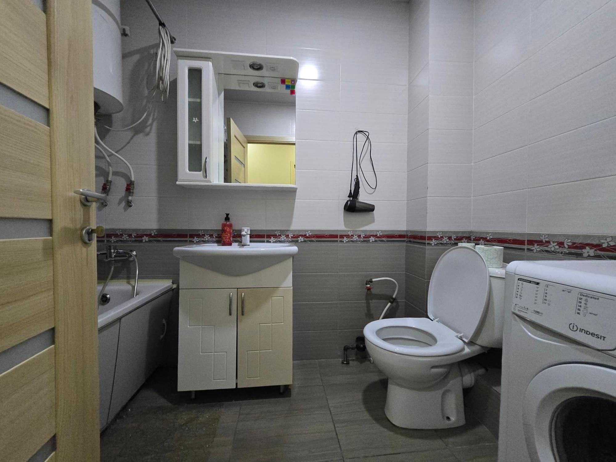 White New Apartments Ultracentral 2-Rooms In The Heart Κισινάου Εξωτερικό φωτογραφία